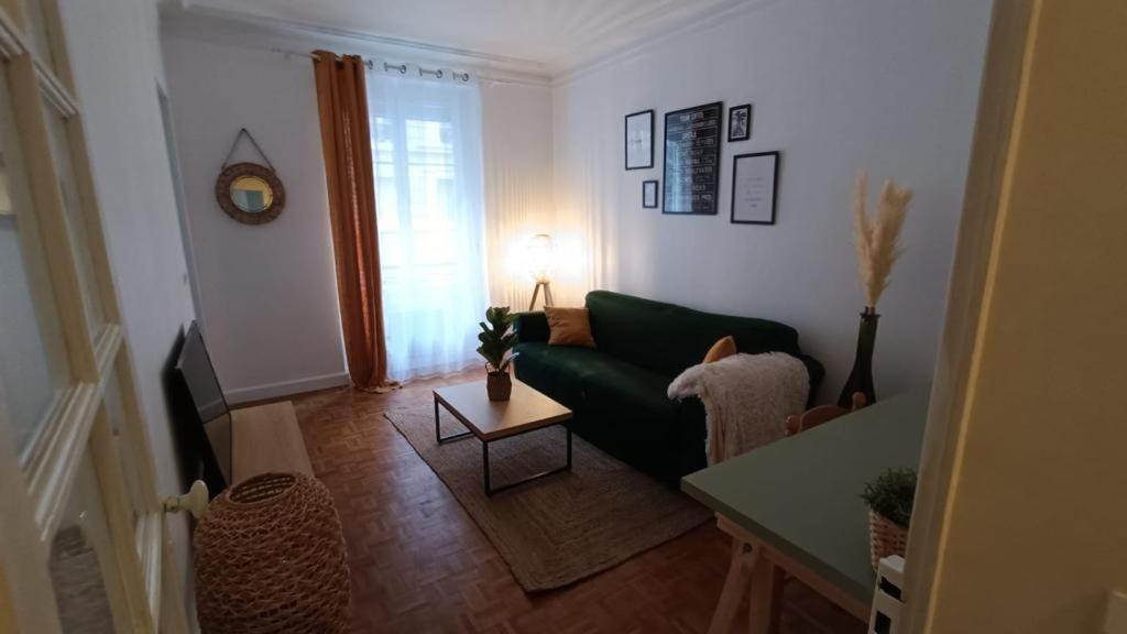 Appartement Au Coeur De Paris A 1 Kilometre De La Tour Eiffel Exterior foto